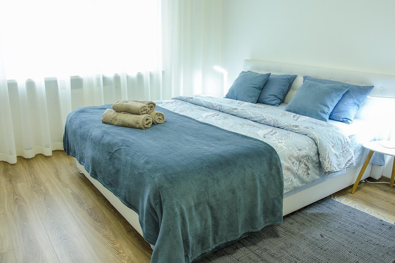 Apartament Delux Light Lägenhet Kiev Exteriör bild